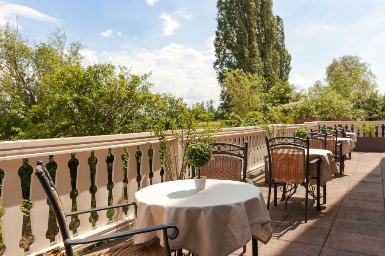 Hotel Restaurant Verger Des Chateaux, Route Des Vins Haut-Koenigsbourg Dieffenthal Exterior photo